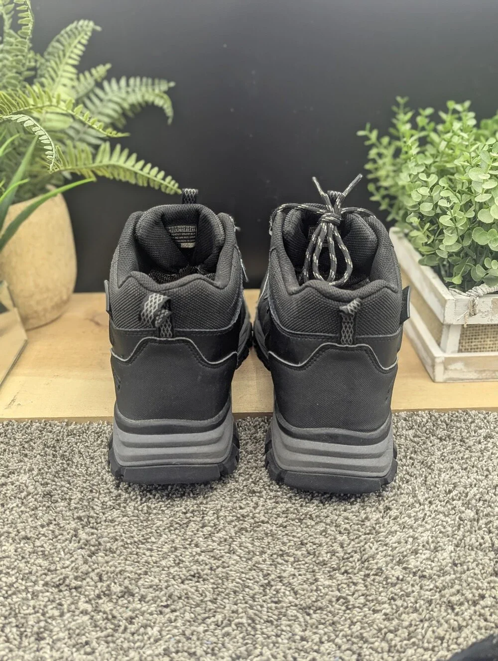 Skechers very nice